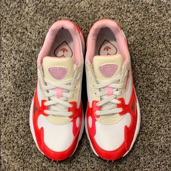 Adidas Falcon - Picture 2 of 5